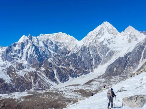 Is It Safe and Possible to Do the Manaslu Circuit Trek Solo in Nepal?