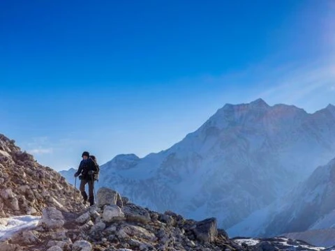 Is It Possible for a Woman to Trek the Manaslu Circuit Solo in Nepal?