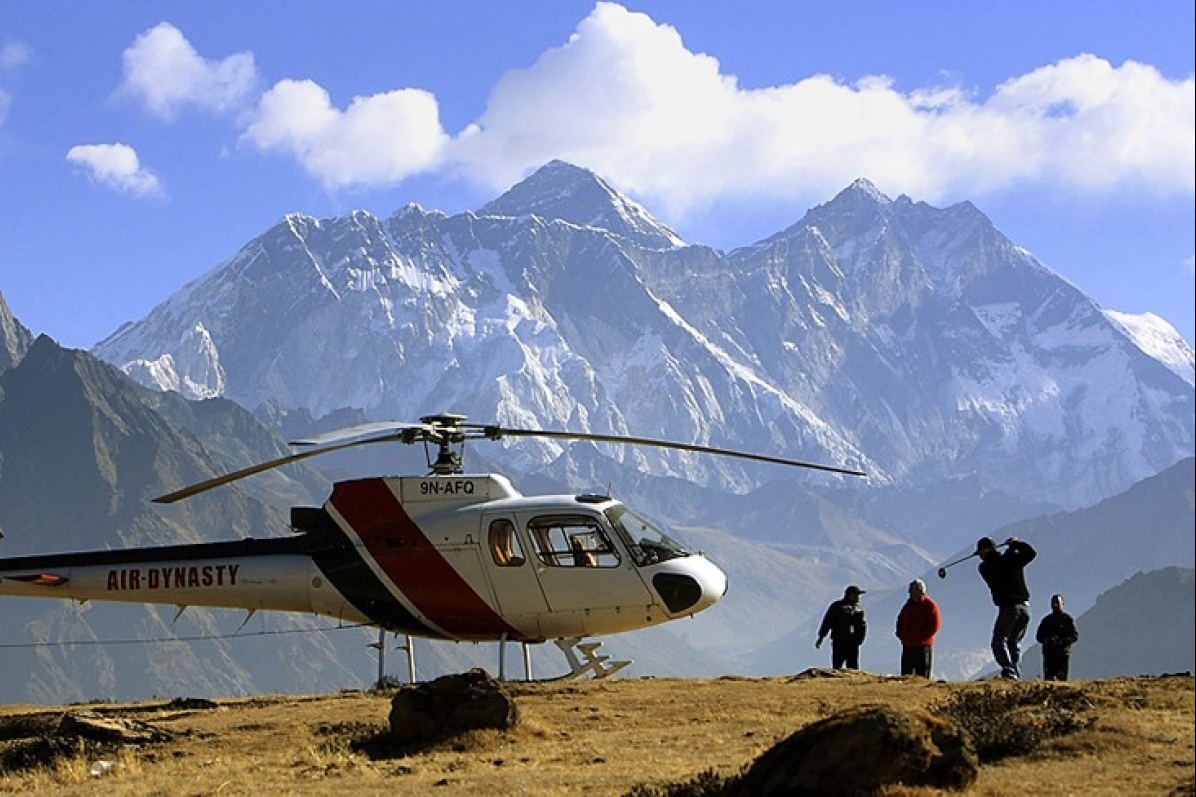 EBC Trekking return by Heli
